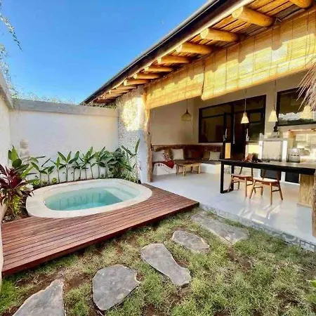 Angatu Villas 3 Padang Padang